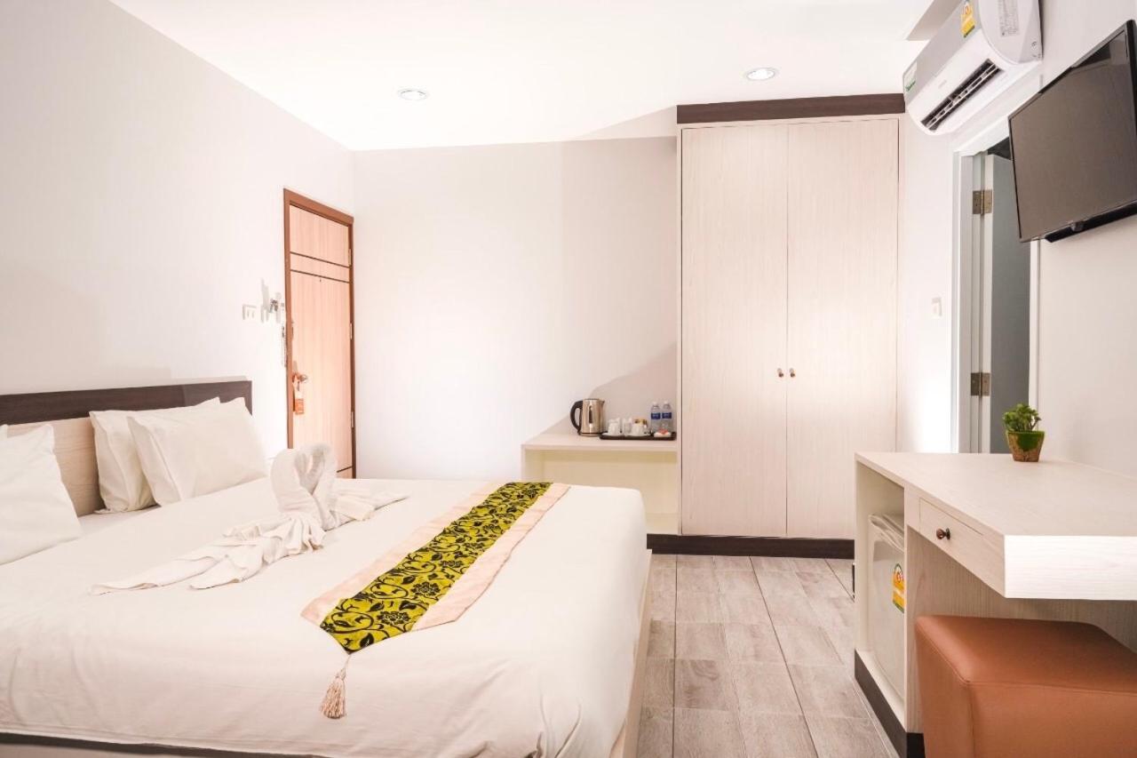 Neptuna Hotel Patong Dış mekan fotoğraf
