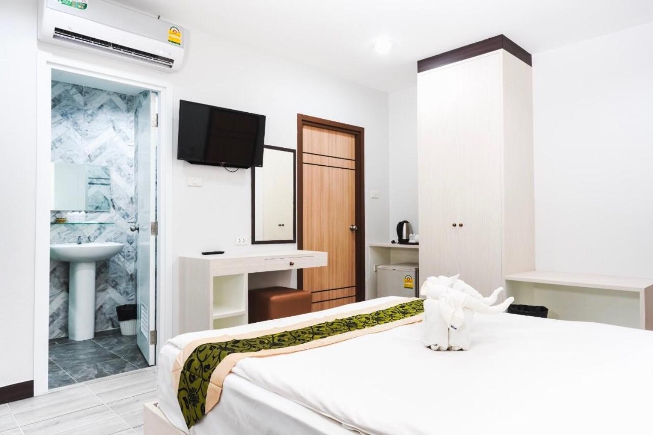 Neptuna Hotel Patong Dış mekan fotoğraf