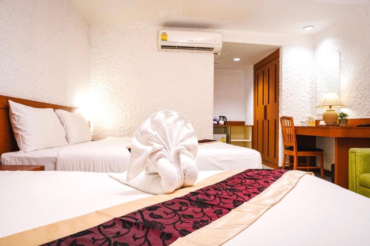 Neptuna Hotel Patong Dış mekan fotoğraf