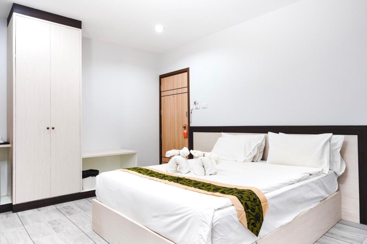 Neptuna Hotel Patong Dış mekan fotoğraf